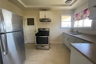 2018 W 39th St, Los Angeles, CA 90008 - Photo 11