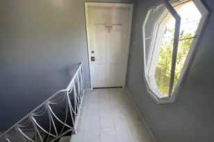 2018 W 39th St, Los Angeles, CA 90008 - Photo 5