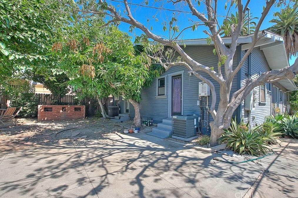 421 5 St, Alhambra CA 91801-3478 exterior