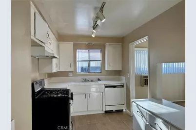 135 Diamond Street, Arcadia, CA 91006 - Photo 11