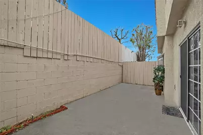 14031 Astoria Street #102, Sylmar, CA 91342 - Photo 21