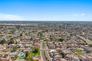 8222 Baldwin Cir, Buena Park, CA 90621 - Photo 43