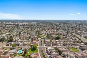 8222 Baldwin Cir, Buena Park, CA 90621 - Photo 49