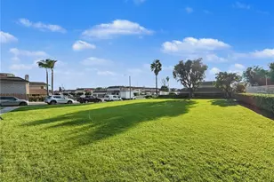 8222 Baldwin Cir, Buena Park, CA 90621 - Photo 39