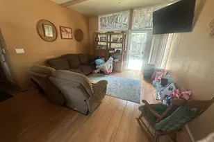 1815 W 9th St, Pomona, CA 91766 - Photo 3