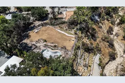 150 Jaxine Drive, Altadena, CA 91001 - Photo 9