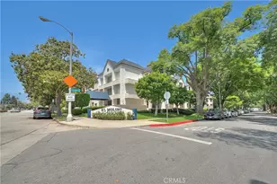 300 N El Molino Ave, Pasadena, CA 91101 - Photo 49