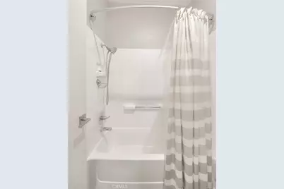 300 N El Molino Avenue #118, Pasadena, CA 91101 - Photo 25