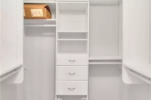 300 N El Molino Ave, Pasadena, CA 91101 - Photo 27