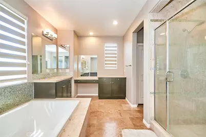 650 E Mandevilla Way, Azusa, CA 91702 - Photo 17