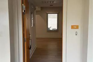 137 S Wilson Ave, Pasadena, CA 91106 - Photo 9