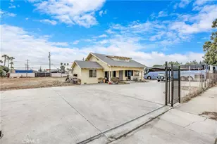 141 S Cypress Ave, Ontario, CA 91762 - Photo 23