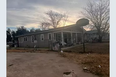 2117 Kentucky Street, Bakersfield, CA 93305 - Photo 1