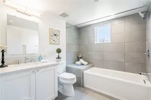 137 S Wilson Ave, Pasadena, CA 91106 - Photo 7