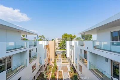 137 S Wilson Avenue #107, Pasadena, CA 91106 - Photo 3