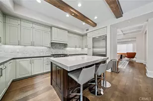 823 S Bundy Dr, Los Angeles, CA 90049 - Photo 21