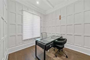 823 S Bundy Dr, Los Angeles, CA 90049 - Photo 11