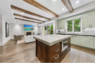 823 S Bundy Drive #110, Los Angeles, CA 90049 - Photo 19