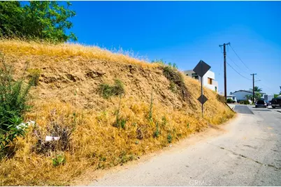 1938 N Phillips Way, Los Angeles, CA 90042 - Photo 7