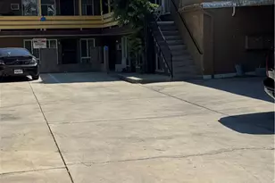 1830 E Villa St, Pasadena, CA 91107 - Photo 13