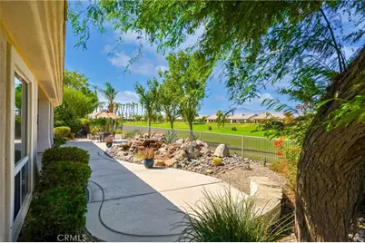 35637 Meridia Avenue, Palm Desert, CA 92211 - Photo 33