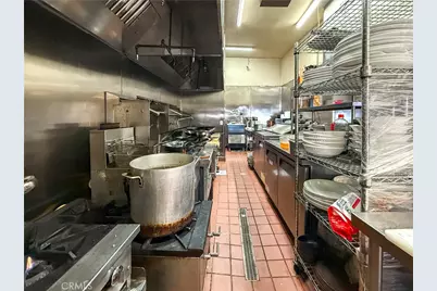 8921 Valley Boulevard, Rosemead, CA 91770 - Photo 9