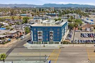 1818 S Norton Ave, Los Angeles, CA 90018 - Photo 13