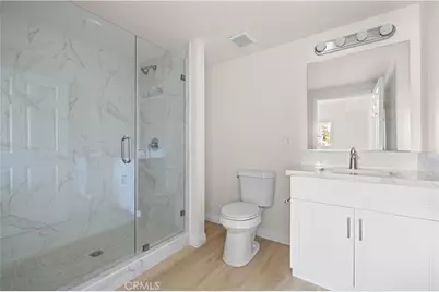 1818 S Norton Avenue #201, Los Angeles, CA 90018 - Photo 9