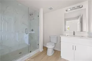 1818 S Norton Ave, Los Angeles, CA 90018 - Photo 9