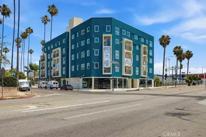 1818 S Norton Avenue #201, Los Angeles, CA 90018 - Photo 13