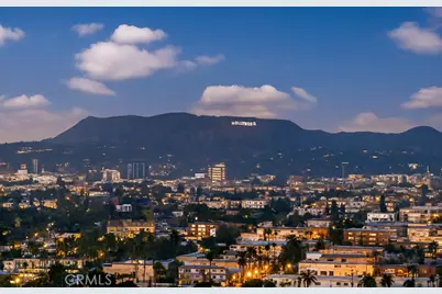 3810 Wilshire Boulevard #2002, Los Angeles, CA 90010 - Photo 9