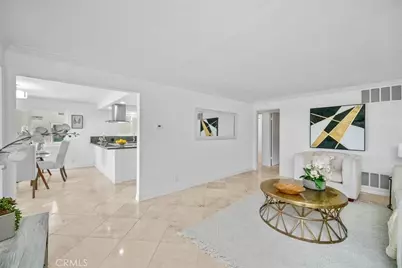 2102 La Canada Crest Drive #B, La Canada Flintridge, CA 91011 - Photo 7