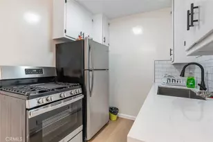 259 N Euclid Ave, Pasadena, CA 91101 - Photo 25