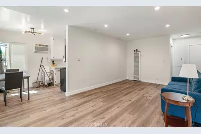 259 N Euclid Avenue, Pasadena, CA 91101 - Photo 13