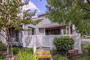 302 Monroe Ct, Azusa, CA 91702 - Photo 1