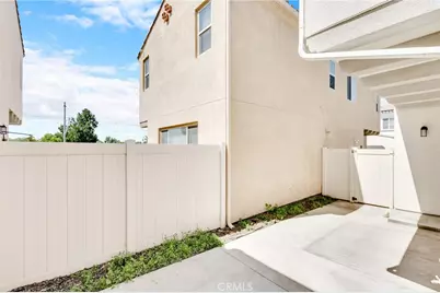 273 S Vermont Avenue, Glendora, CA 91741 - Photo 25