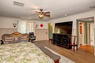 481 W Highland Ave, Sierra Madre, CA 91024 - Photo 23