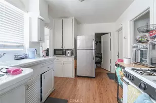 1757 E Villa St, Pasadena, CA 91106 - Photo 21