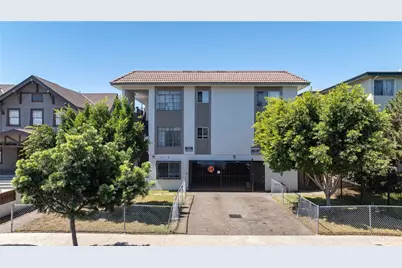1715 Westmoreland Boulevard, Los Angeles, CA 90006 - Photo 1