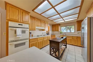 3025 Hollywell Pl, Glendale, CA 91206 - Photo 11