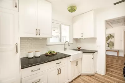 2834 E Orange Grove, Pasadena, CA 91107 - Photo 17