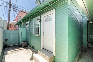 1216 N St Andrews, Los Angeles, CA 90038 - Photo 13