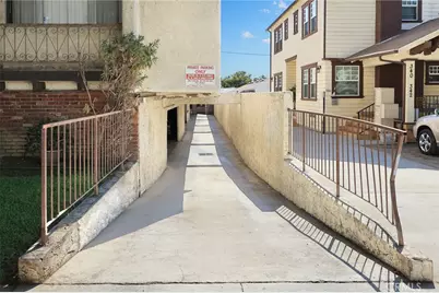 336 Riverdale Drive, Glendale, CA 91204 - Photo 11