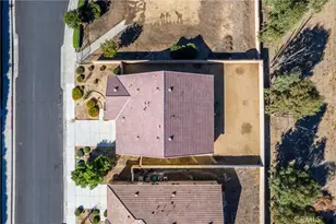 27560 Coral St, Menifee, CA 92585 - Photo 41
