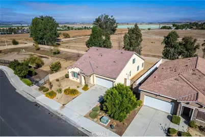 27560 Coral Street, Menifee, CA 92585 - Photo 3