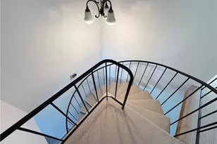 2575 Riverside Terrace, Los Angeles, CA 90039 - Photo 13