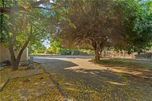 277 N Myrtle, Pomona, CA 91768 - Photo 47