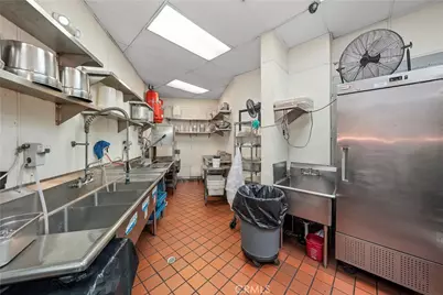 18588 Gale Avenue, City of Industry, CA 91748 - Photo 11