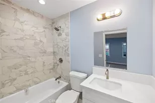 376 S Hill, Pasadena, CA 91106 - Photo 17