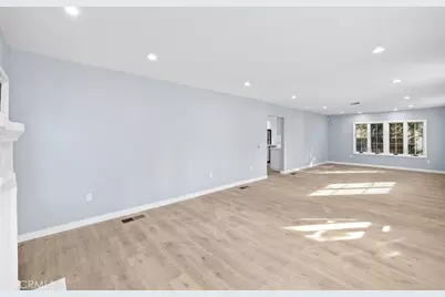 376 S Hill, Pasadena, CA 91106 - Photo 5